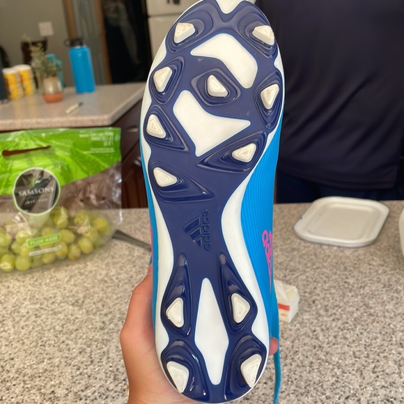 Blue speed flow 4 Addidas soccer cleats. Size 5 US - Picture 3 of 5